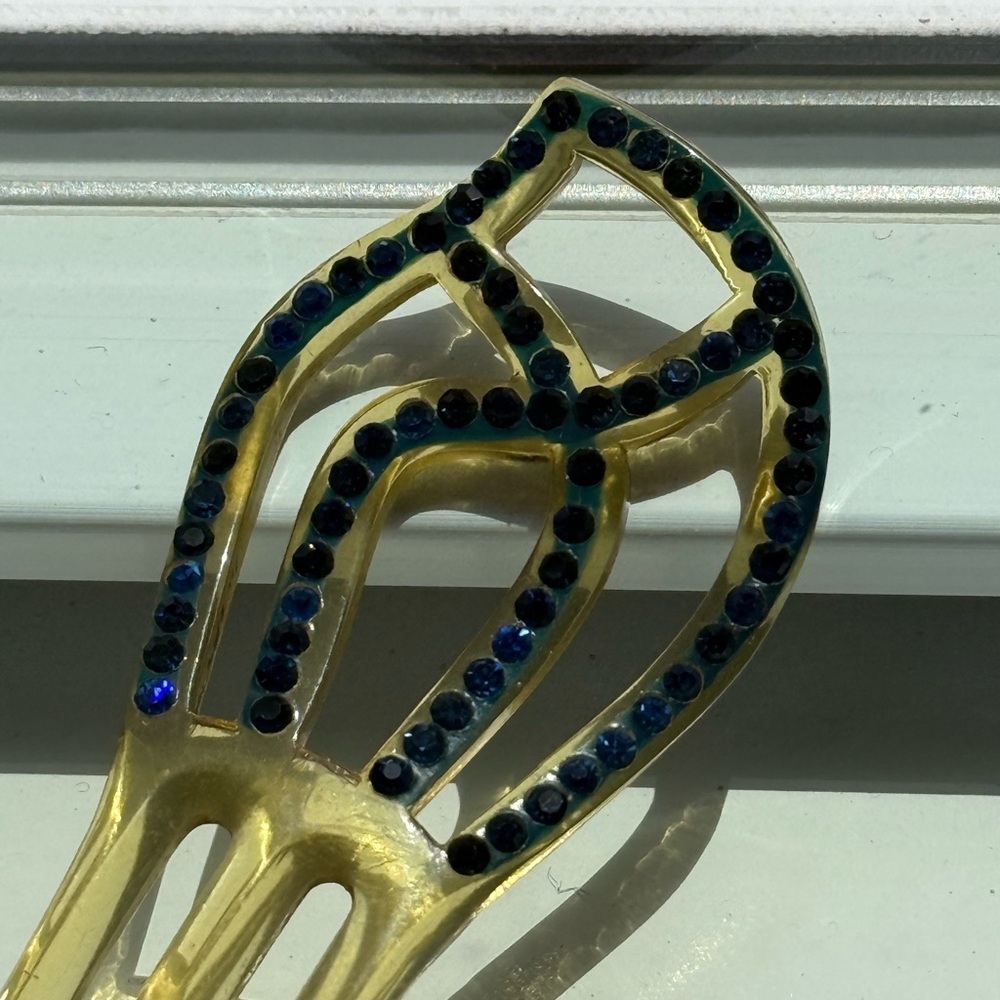Antique 1920s celluloid Hair Comb with Blue sparkly stones. - Picture 5 of 8